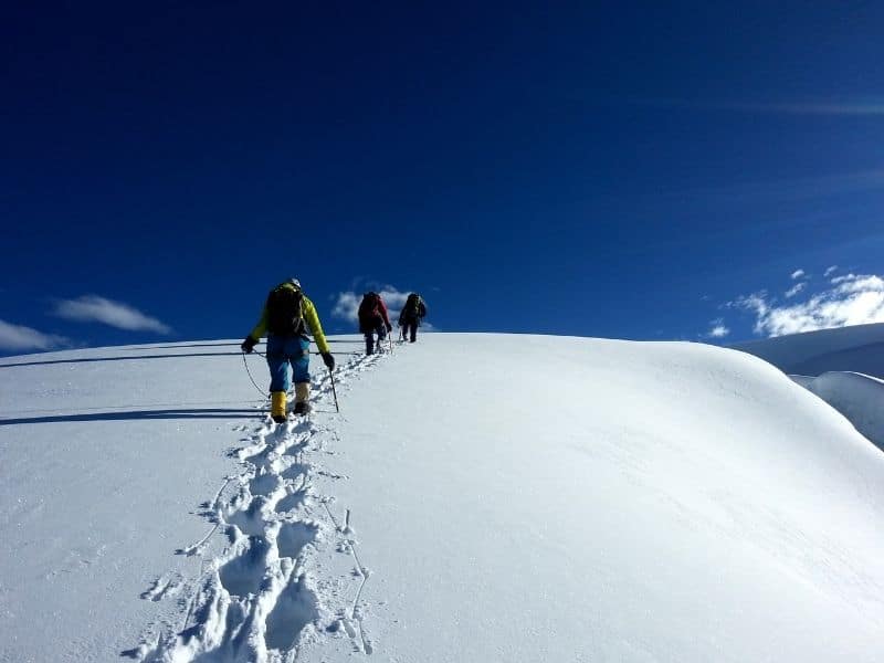 Climbing Nevado Vallunaraju